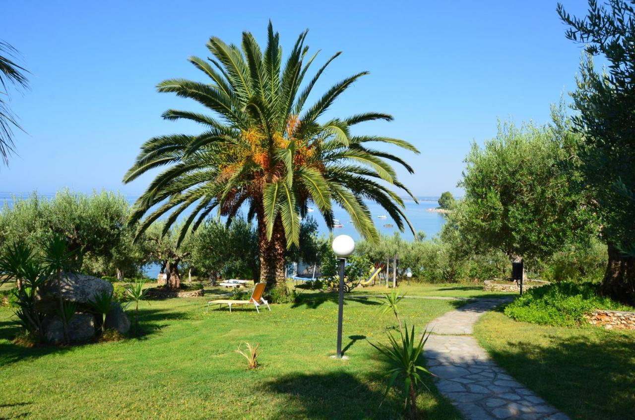 Villa Kalliopi Gerakini Exterior photo