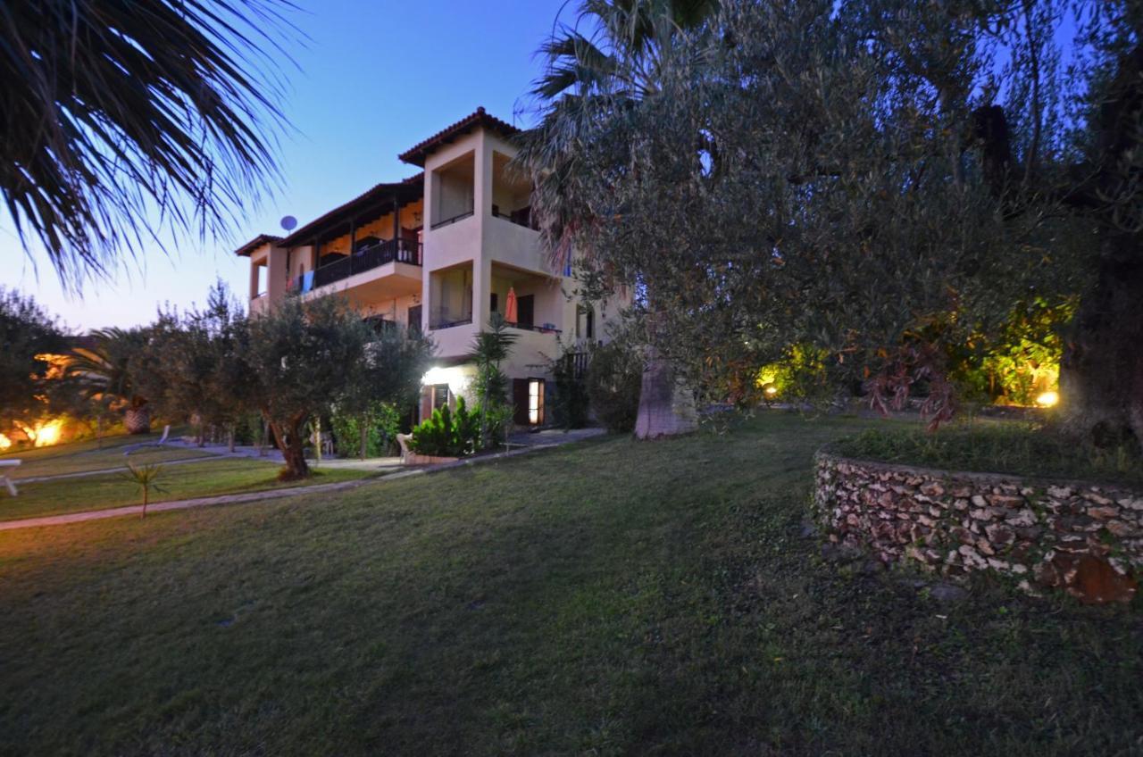 Villa Kalliopi Gerakini Exterior photo